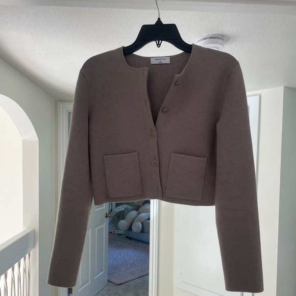 Aritzia notable cardigan XS Heather nomad taupe, NWT - Picture 2 of 5